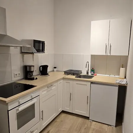 Monteurwohnung Nähe Düsseldorf 2-4 Personen * Krefeld