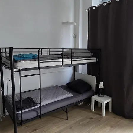 Monteurwohnung Naehe Duesseldorf 2-4 Personen Apartment *
