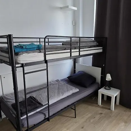 Monteurwohnung Nähe Düsseldorf 2-4 Personen Apartment *