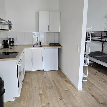 Monteurwohnung Nähe Düsseldorf 2-4 Personen Apartment Krefeld