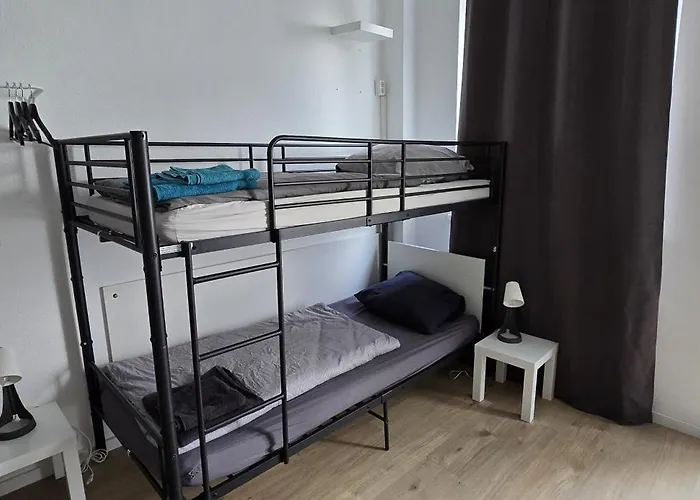 Monteurwohnung Naehe Duesseldorf 2-4 Personen Lejlighed *