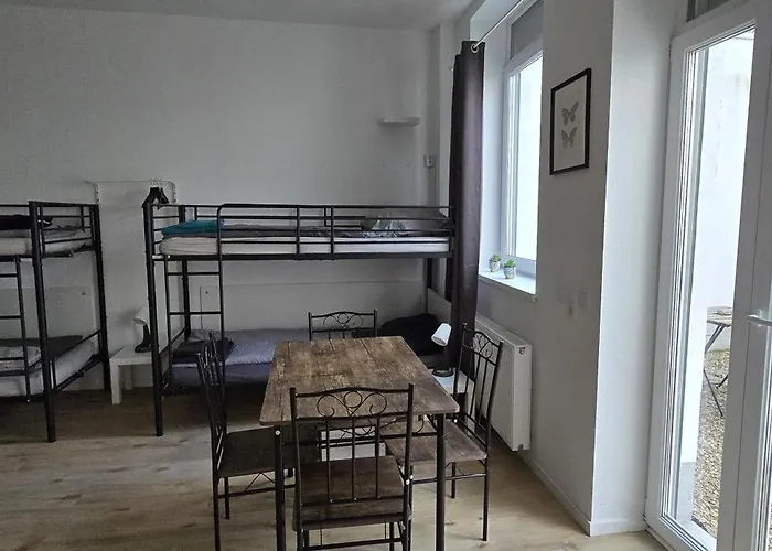 Monteurwohnung Naehe Duesseldorf 2-4 Personen * Krefeld