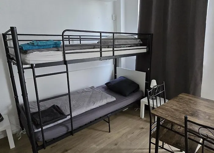 Monteurwohnung Naehe Duesseldorf 2-4 Personen