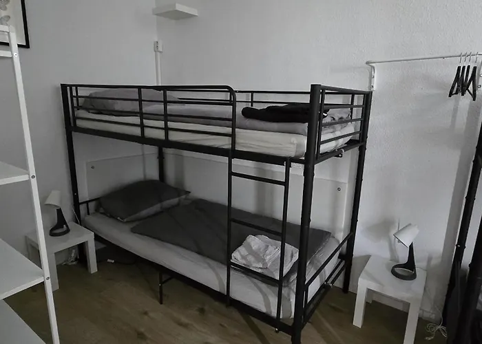 Monteurwohnung Naehe Duesseldorf 2-4 Personen * Krefeld