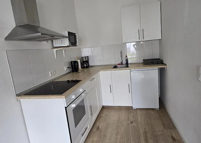 Monteurwohnung Naehe Duesseldorf 2-4 Personen *